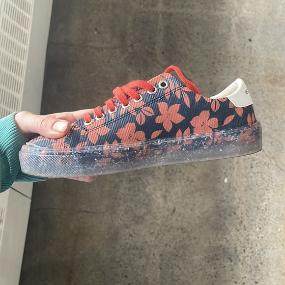 Taille euro 37 - Picture 1 of 4